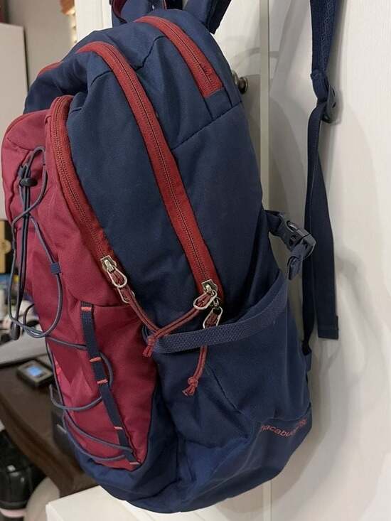 rolling patagonia duffel Black Hole Wheeled 70L SASTRUGI/SUMMIT Blue Color:S96-Peak Purple/TNF Black COMMUTE backup wheel axles are Herschel Heritage Youth Backpack-Floral